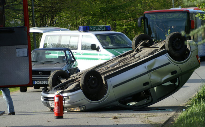 道路交通违章处理全知道：定义、地点、流程大揭秘