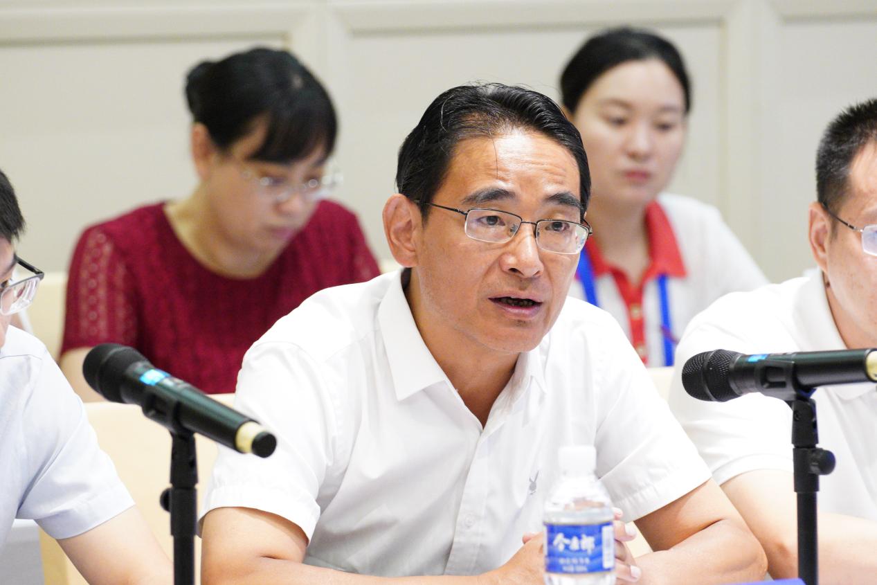 大学科技竞赛:7省75个项目在西华大学评审