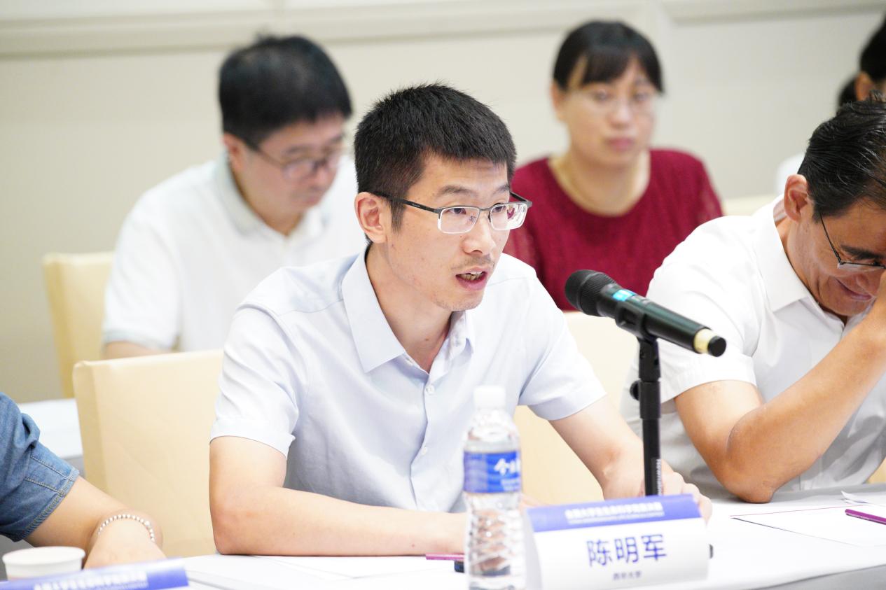 大学科技竞赛:7省75个项目在西华大学评审