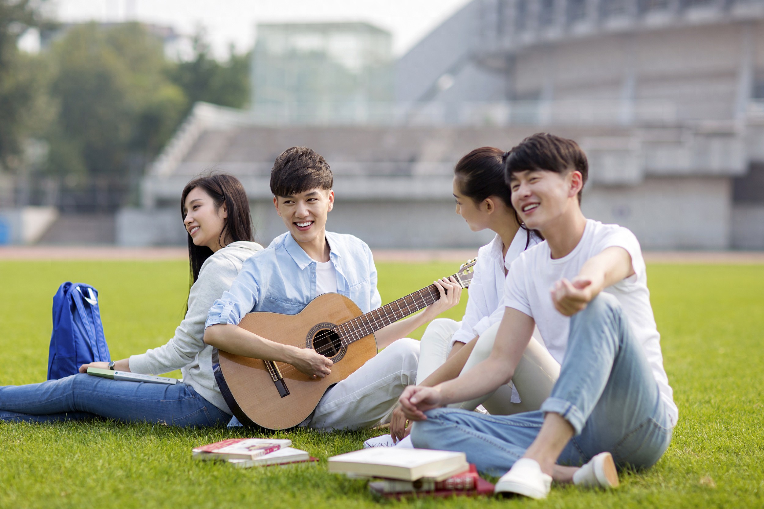 大学开学季热议：要不要加入社团，新生纠结选啥社团