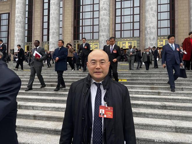 政协委员建议高考英语降分，你怎么看？农村城市差距咋平衡？