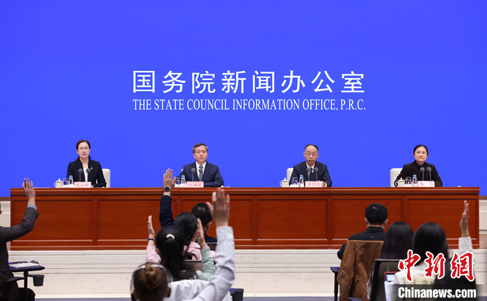 中国新冠溯源研究情况发布会举行，回应不实指责