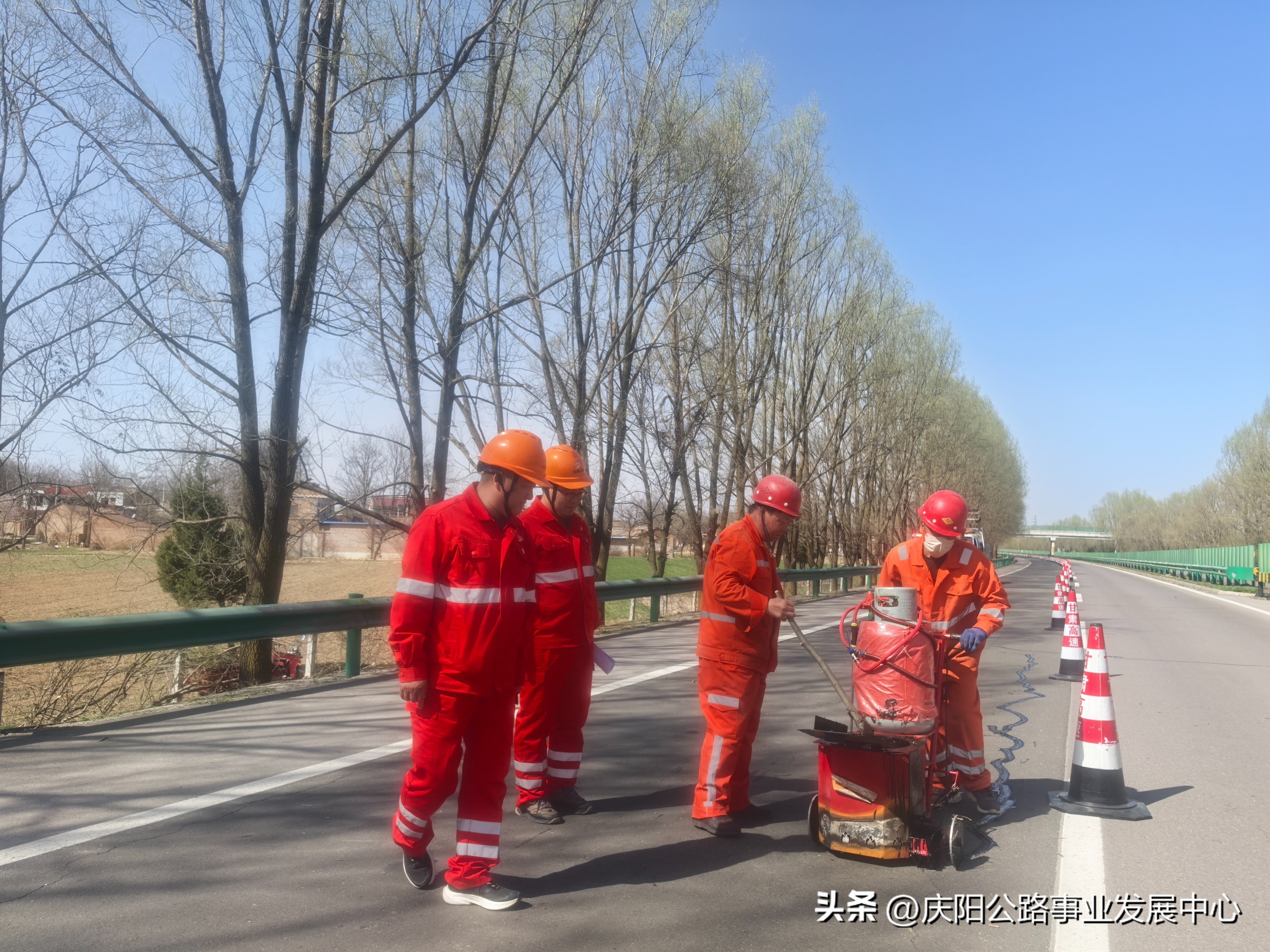 甘肃高速养护所按细则提升服务质量，强化安全筑牢作业防线