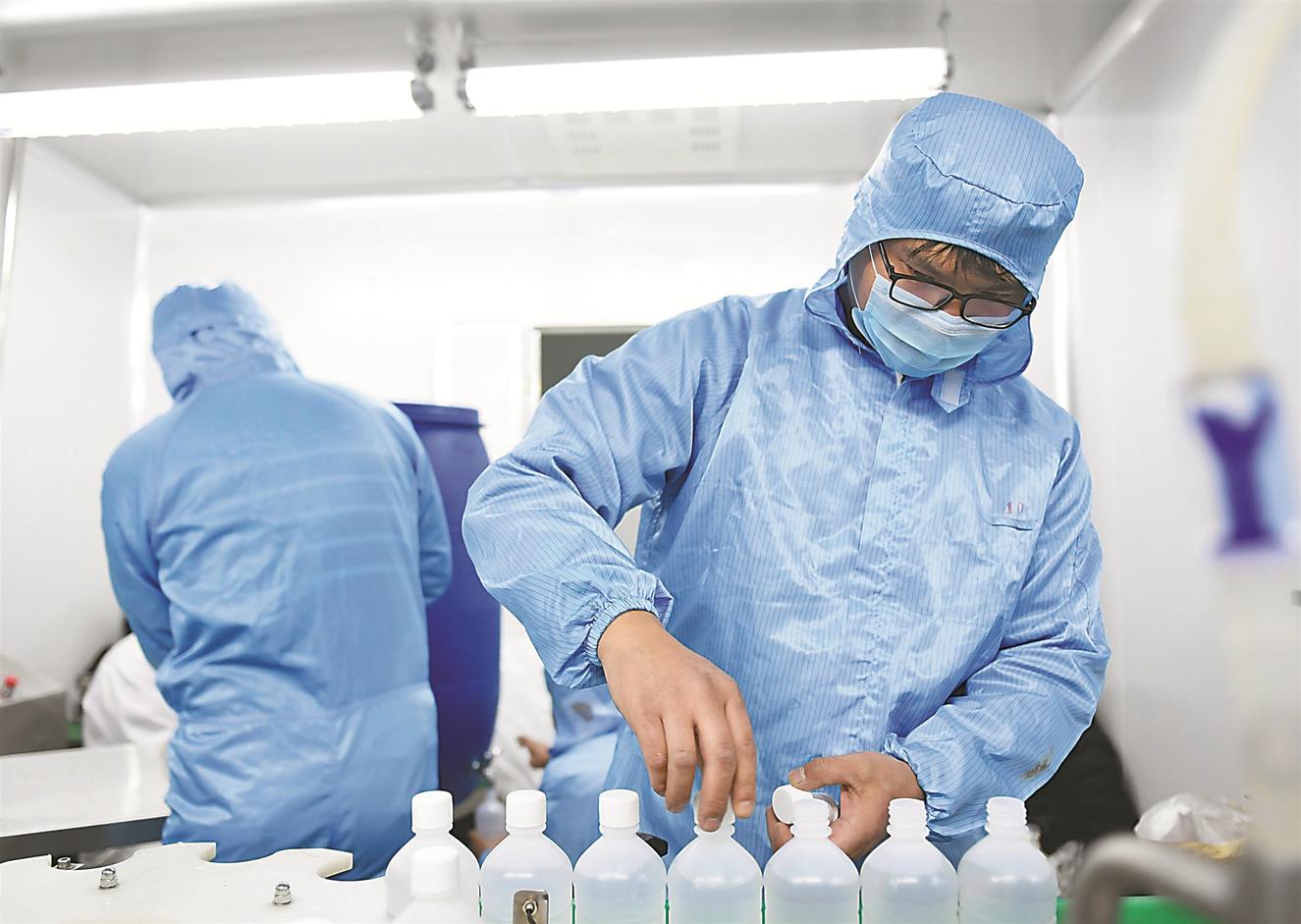 疫情下各地企业全力复工复产，保障物资供应及市场监管行动