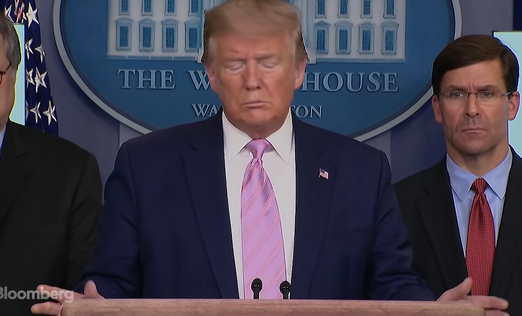 欧美疫情严峻，特朗普打脸质疑中国疫情数据说法