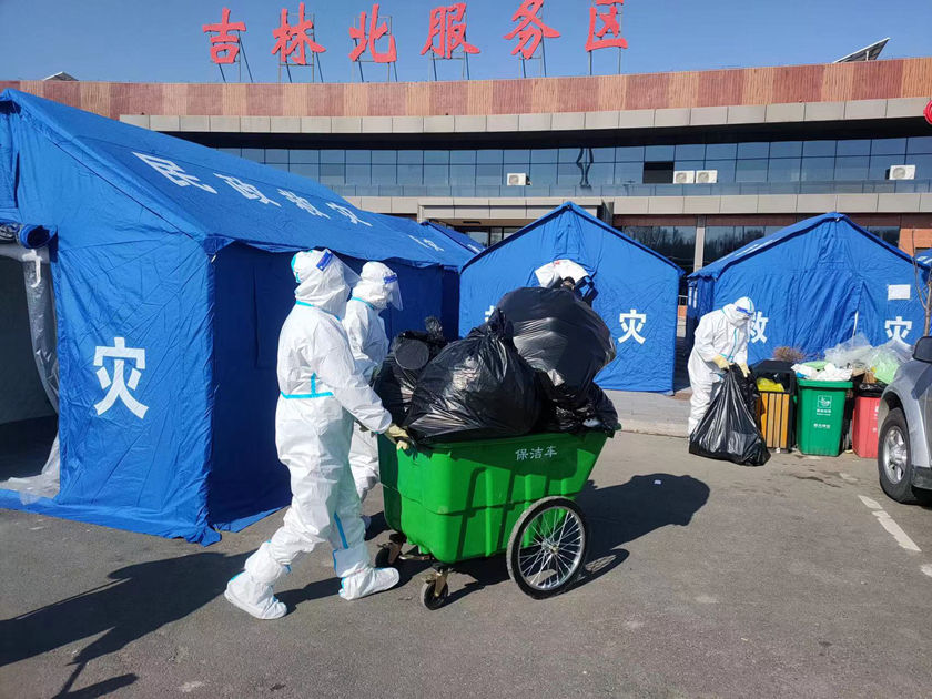 疫情下吉高集团服务区公司全力保障转运服务，提供住宿饮食