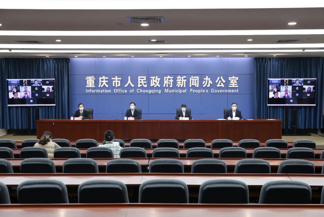 重庆本轮疫情新增感染者突破8万例，疫情趋势仍严峻复杂