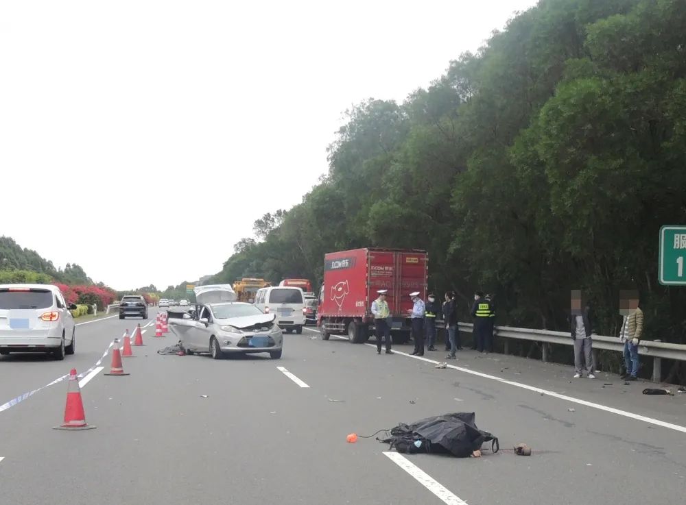 福建高速货车事故多发,这些安全行车规范请牢记