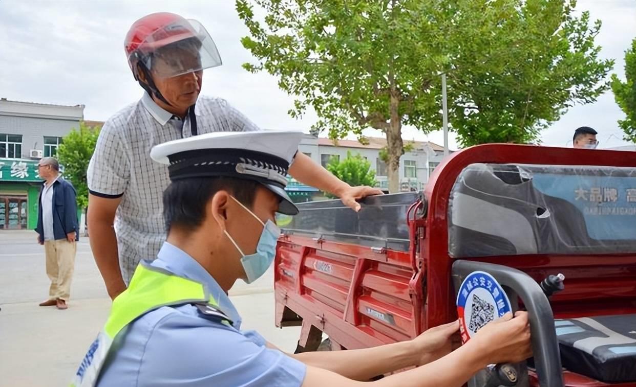 老年代步车管理受限,这些替代方案能解决出行难题吗?