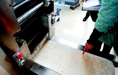 春运临近湖北多高速服务区餐饮卫生状况遭暗访曝光