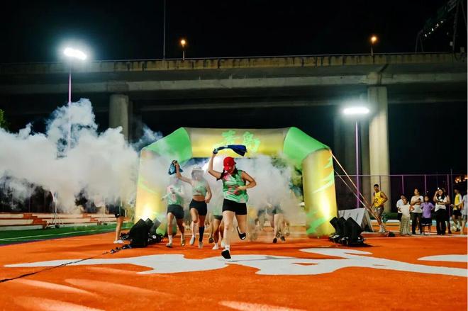 高考地理热点:赛事经济的核心特征与区域发展影响