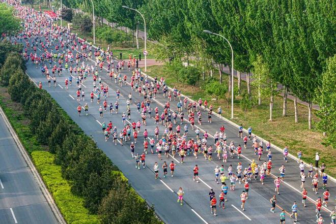 高考地理热点:赛事经济的核心特征与区域发展影响