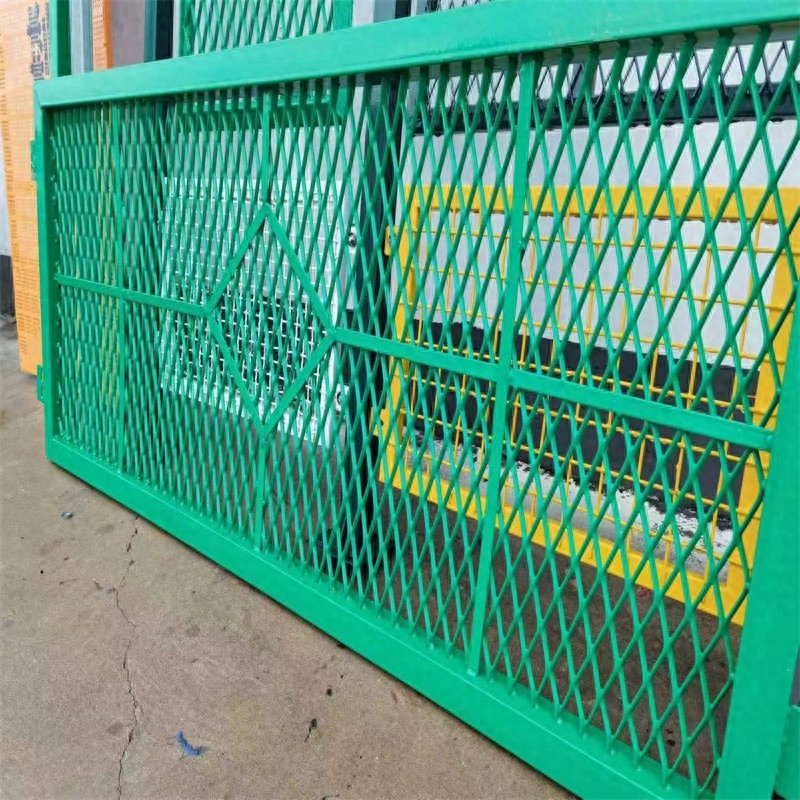 高速桥梁防砸网厂家：材料与结构升级，多场景验证防护效果