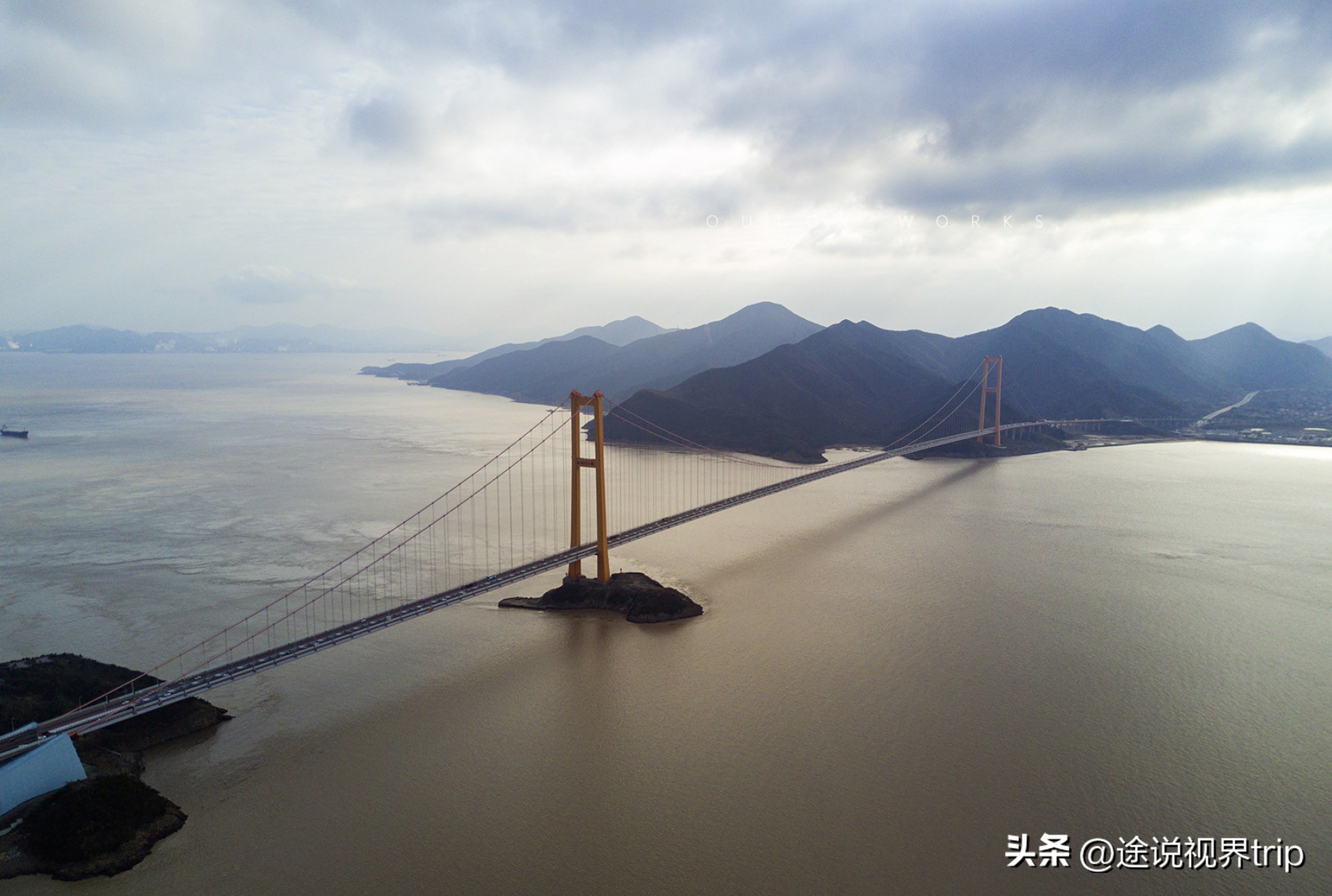 盘点国内十大桥梁工程,领略如武汉长江大桥、东海大桥等的魅力