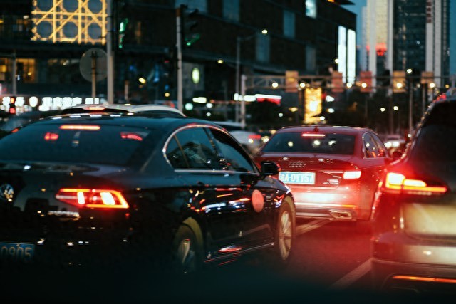 老司机亲述：汽车保养别被忽悠，高速多可延长保养公里数