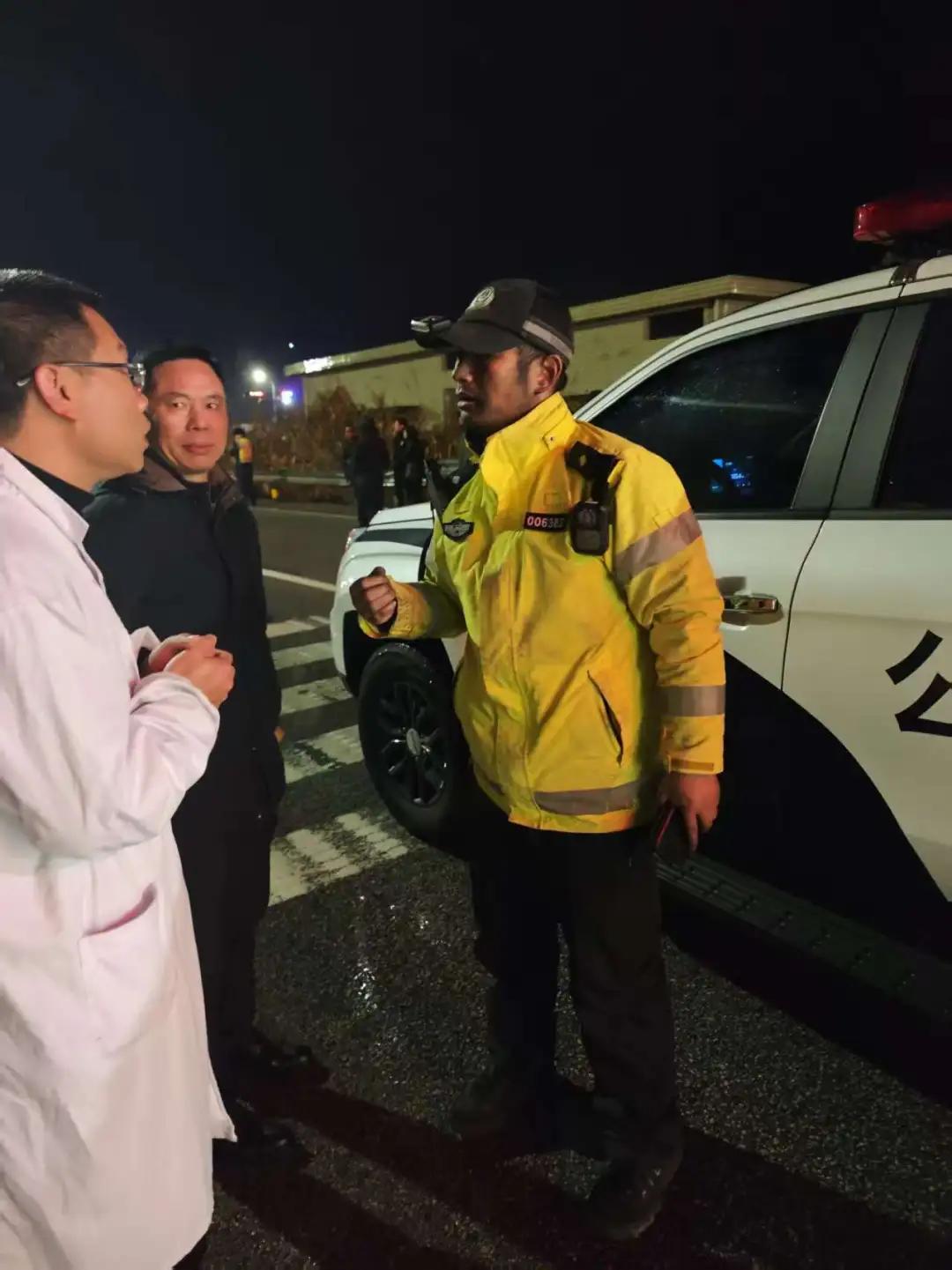 1月29日G55二广高速湖南涟源段蓝田隧道起火事件详情