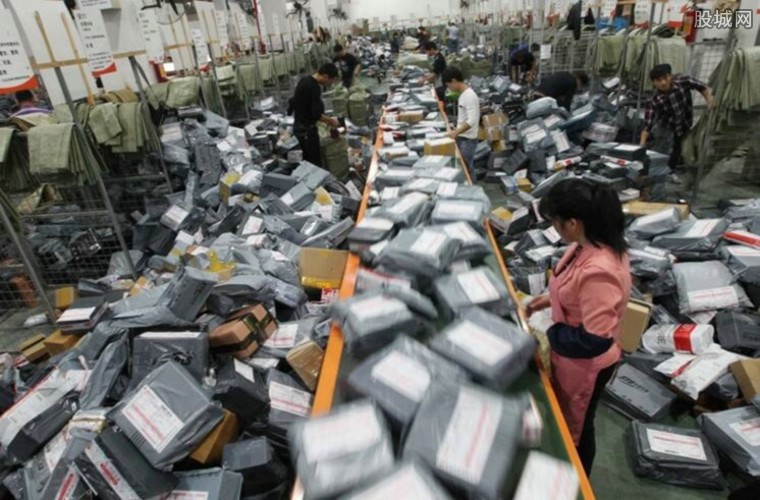 临近春节快递停运引热议，2021 年放假时间及配送情况全知道