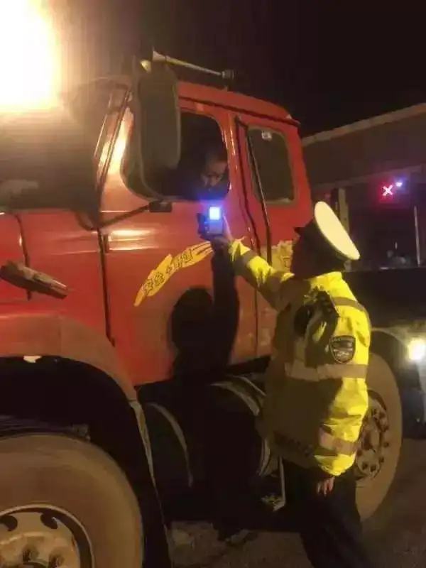 京津高速沿线开展交通违法整治，确保春运后及自驾游安全通畅