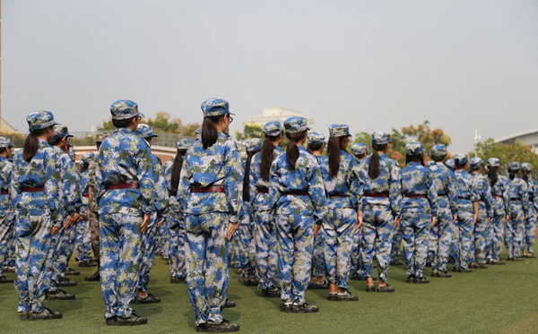 大学军训时间多久?次数多少?不军训会怎样?都给你说明白了