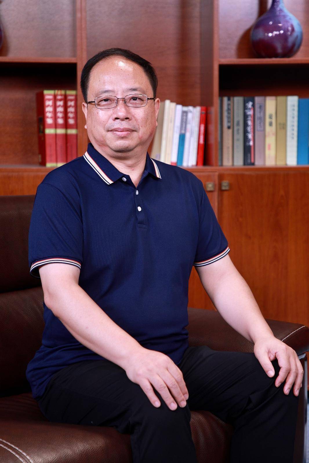 还有“高科技招聘”丨河南开封科技与传媒学院副院长吕银娣:今年35个本科专业招生 新校区将于明年正式启用