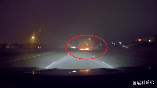 我国高速为何限速120km/h?和高速公里数又有啥关系?