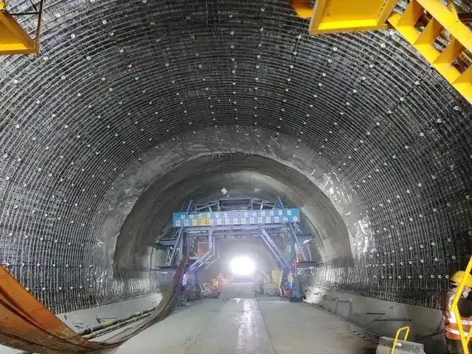 世界最长高速隧道通车,改变沿线物流通勤旅游格局,强化安全保障